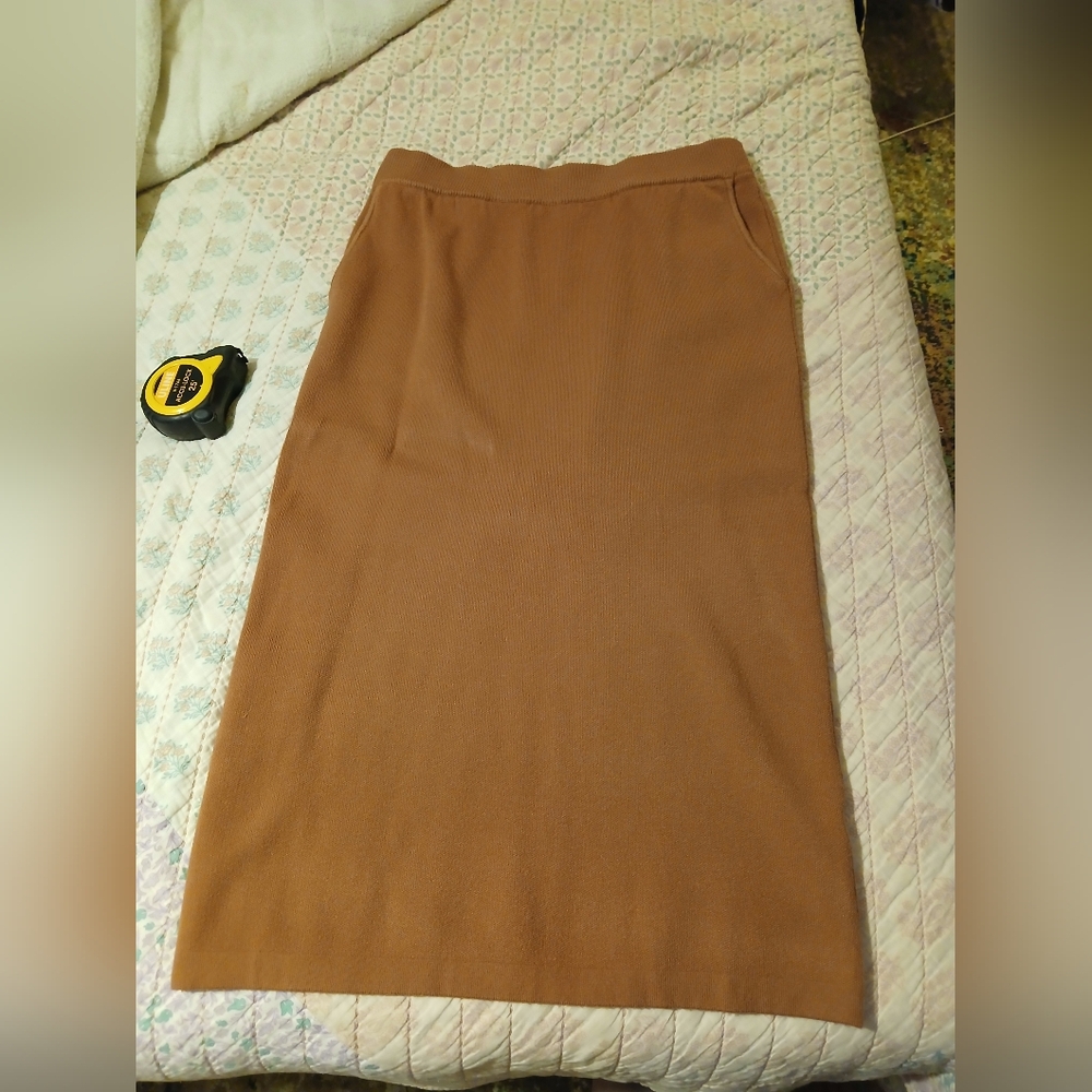 Elegant Rust Women's Sweater Skirt